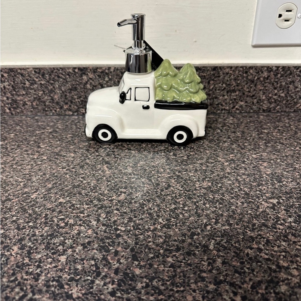 Christmas Ceramic Pickup Truck Soap Dispenser